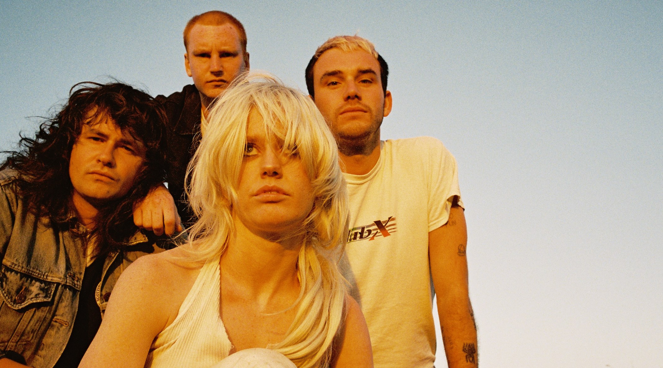Amyl and the Sniffers - Comfort To Me review