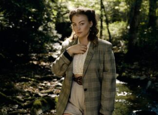 45s of the week: Angel Olsen, MUNA, Beabadoobee and more! Angel Olsen