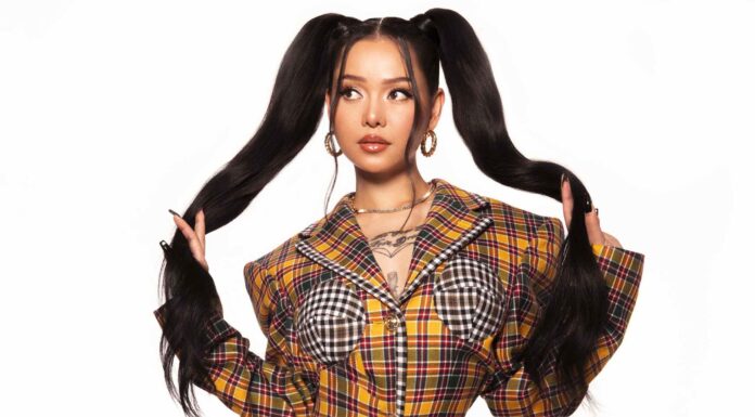 45s of the week: Bella Poarch, Megan Thee Stallion, Mia Wray and more! Bella Poarch