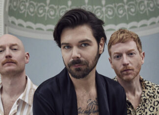 Biffy Clyro – ‘A Celebration Of Endings’ review Biffy Clyro
