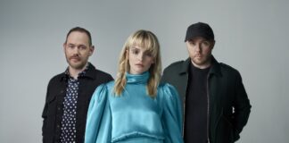 CHVRCHES just brought ‘Carrie’ gore to Glastonbury Chvrches - Screen Violence review