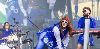 Glastonbury Festival 2025 live: Lorde starts the party and CMAT steals the show CMAT at Glastonbury 2025