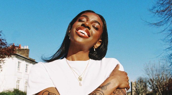 45s of the week: Arlo Parks, Cat Burns, Olivia Dean and more! Cat Burns