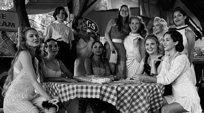 ‘Chemtrails Over The Country Club’ review: Lana’s song of herself is a mournful, nostalgic one Lana Del Rey Chemtrails album cover