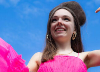 Emily Capell: “People have lost faith in politicians – we need a revolution” Emily Capell