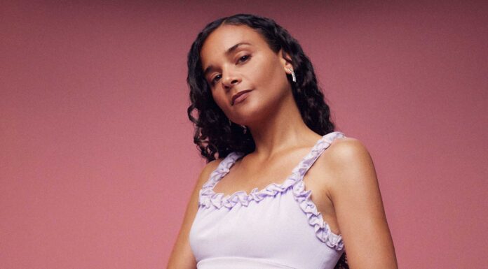 Erika de Casier live in Edinburgh: dreamy R&B with a nostalgic undercurrent Erika de Casier