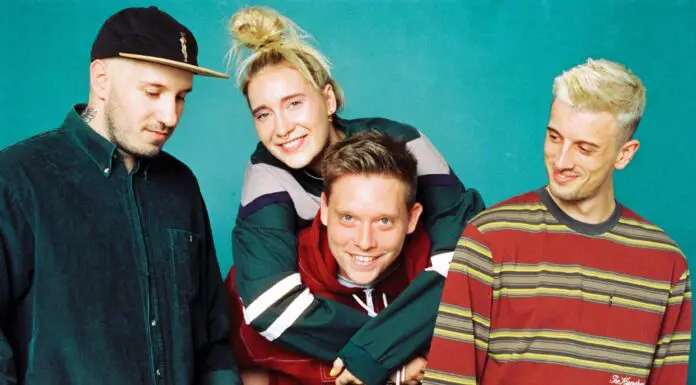 Fickle Friends’ Natti Shiner: “This year has made me take a magnifying glass to my life – every aspect of it.” Fickle Friends