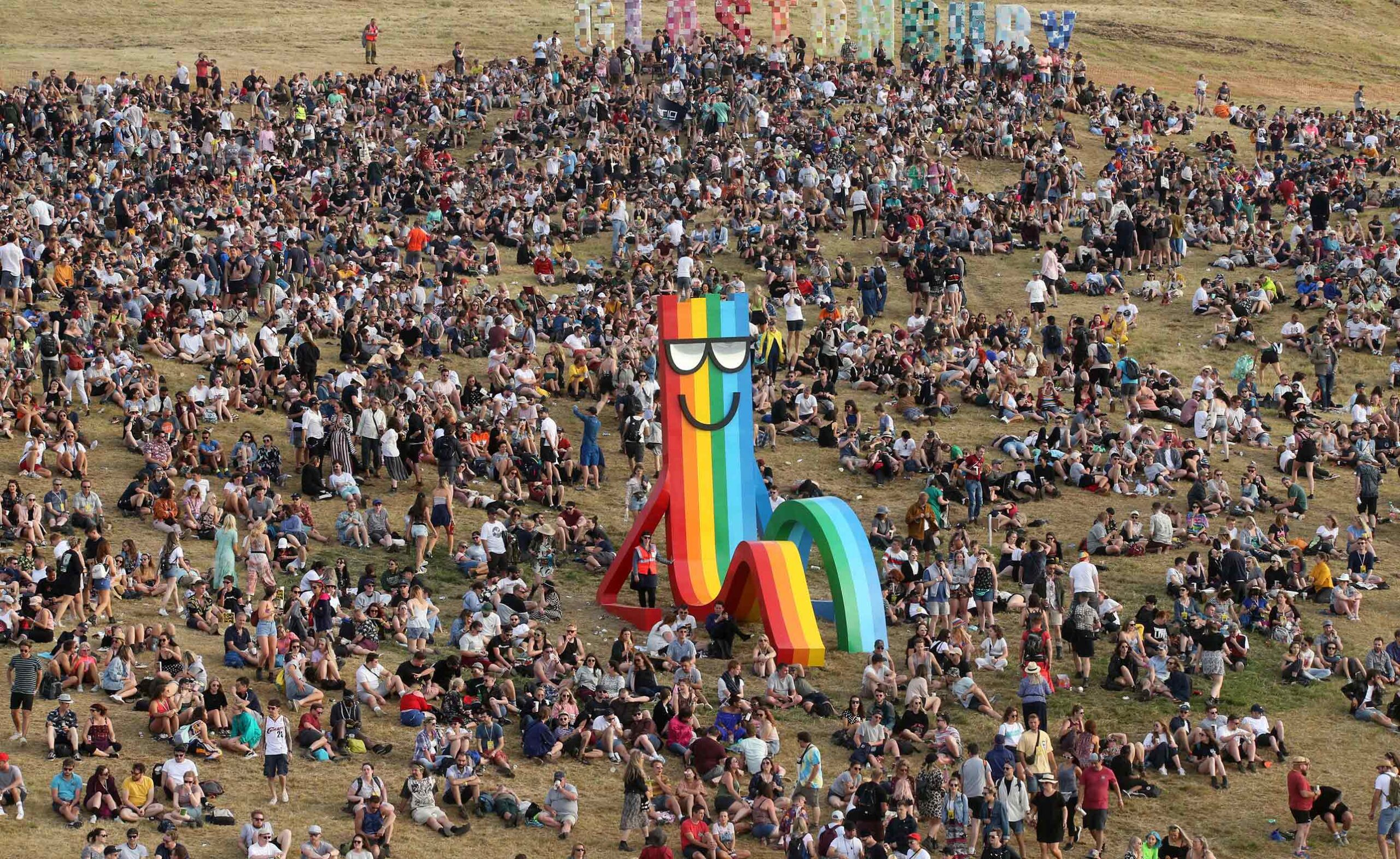 GLASTO LATEST: Full Glastonbury Festival 2023 line-up on offical poster -  just released - Somerset Apple