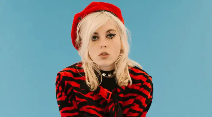 Black Honey: “It’s Nancy Sinatra vs Nirvana and it always has been” Izzy Bee Phillips, Black Honey