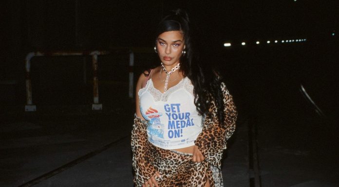 Jorja Smith – ‘Falling Or Flying’: a beautiful portrait of an artist in ascendance Jorja Smith