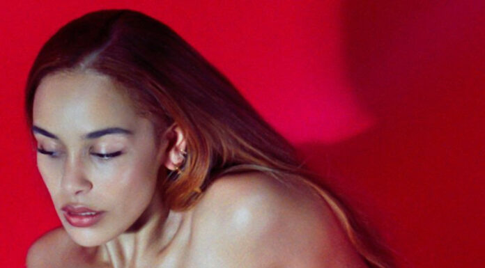 Jorja Smith – ‘Be Right Back’ review: a sophisticated, tender interlude Jorja Smith Be Right Back review