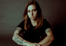 Julien Baker podcast: “Kids in my neighbourhood used to call me ‘Dumpster Bike'” Julien Baker