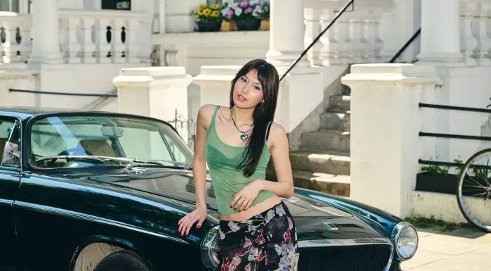 TREMORS// Juliet Ivy makes the struggles of girlhood sound like a dream Juliet Ivy