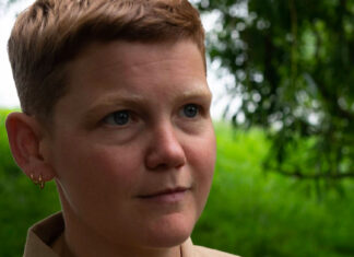 Sleeve Notes: Kae Tempest talks through new album ‘The Line Is A Curve’ track-by-track Kae Tempest