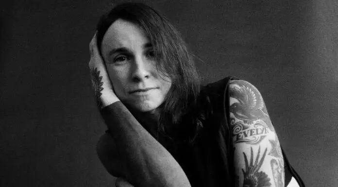 Laura Jane Grace – ‘Stay Alive’ review Laura Jane Grace