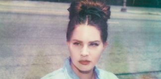 Lana Del Rey’s Coachella billboard wants to remind us of her ‘SNL’ crucifixion Lana Del Rey