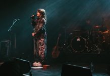 A Lola Young live show is an unpredictable rollercoaster – and that’s why fans love it Lola Young live in Bristol