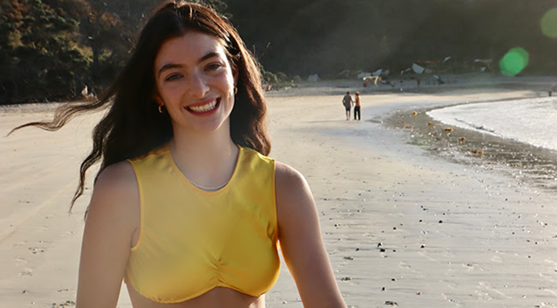 Lorde on a beach in video for Solar Power