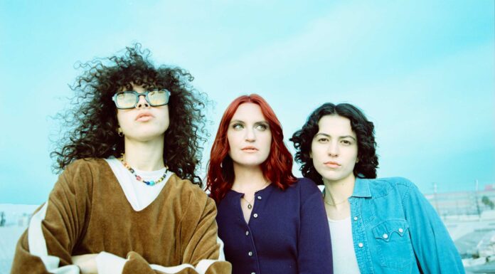 MUNA – ‘MUNA’ review: winds of change take synth-pop superheroes to new heights MUNA