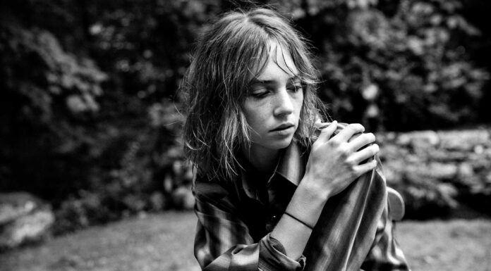 Maya Hawke – ‘Moss’ review: a thorny, prickly picture of womanhood Maya Hawke