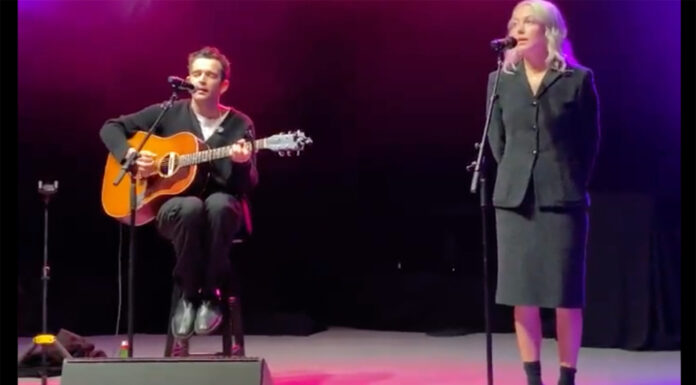 Watch The 1975’s Matty Healy duet with Phoebe Bridgers (and play two unreleased songs) Phoebe Bridgers Matty Healy