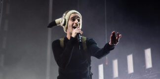 45 songs about growing up Matty Healy The 1975 rabbit hat