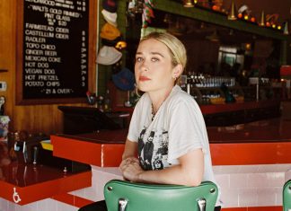 Obama is a Blondshell fan Blondshell