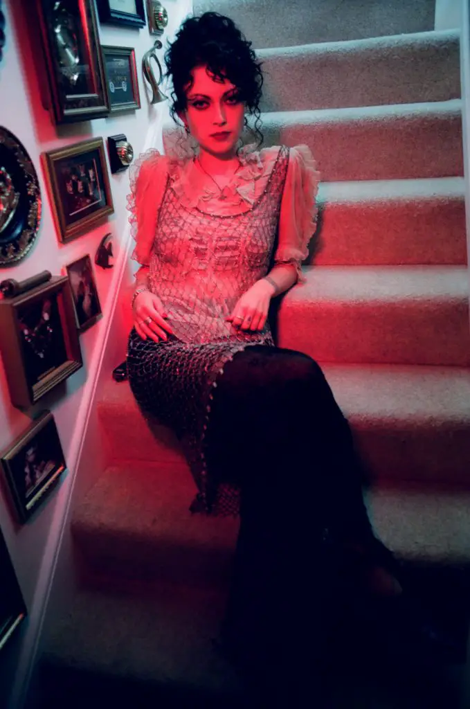 Violet Grohl staircase