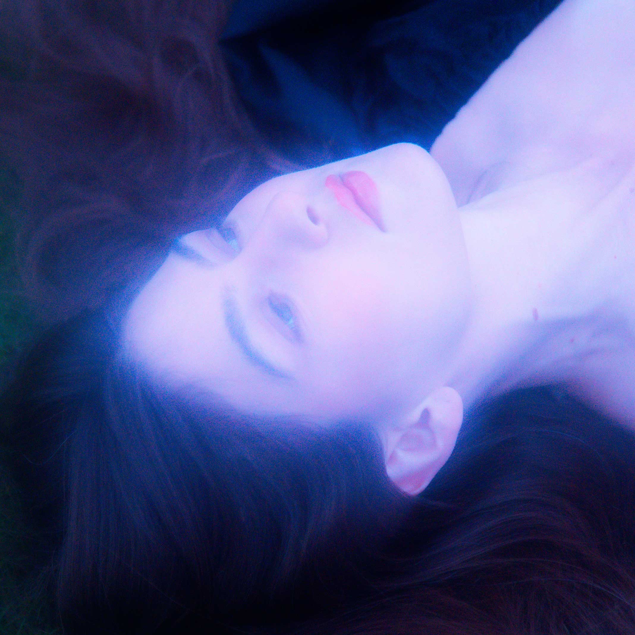 Weyes Blood 'Titanic Rising' Interview: Behind The Underwater Album Cover  Shoot