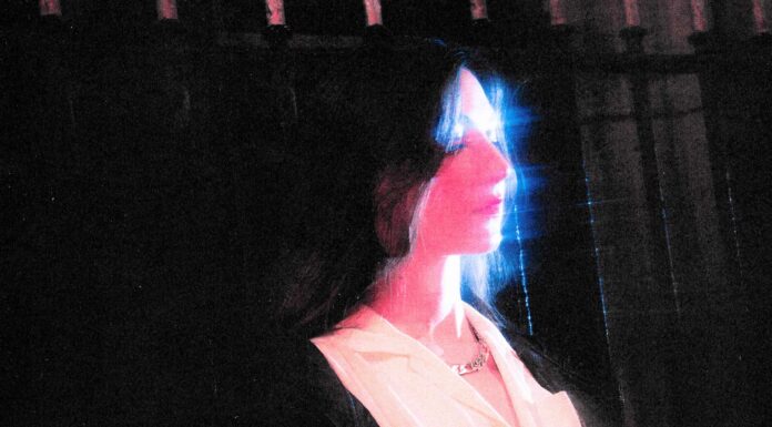Weyes Blood – ‘And In The Darkness, Hearts Aglow’ review: beautiful music for the end of days Weyes Blood 2022