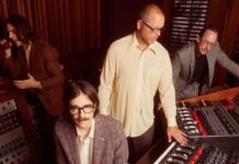 Weezer’s Rivers Cuomo: “It doesn’t matter how hard I try, I’m never going to be a mainstream artist” Weezer