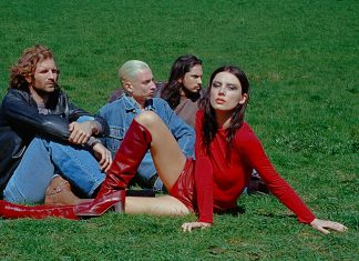Wolf Alice reach full bloom on ‘70s-inspired soft rock album ‘The Clearing’ Wolf Alice in 2025