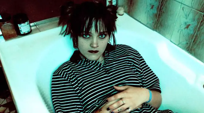 TREMORS// Yen Strange is the Aussie emo kid making “super weird” pop Yen Strange