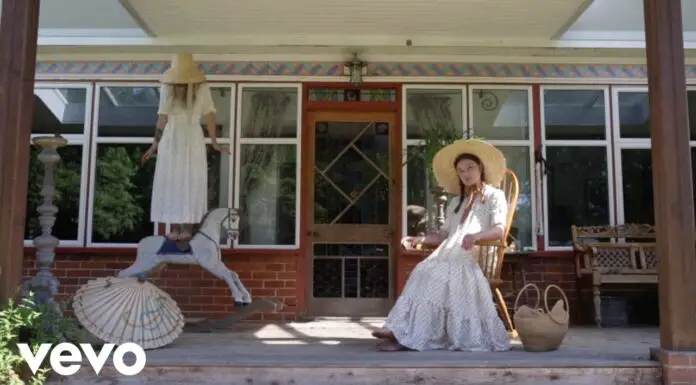 Wet Leg’s sassy debut single ‘Chaise Longue’ is your post-punk summer anthem