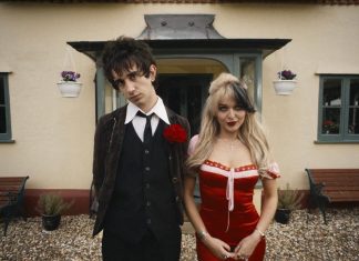 Luvcat tiptoes the line between love and obsession with bloodthirsty debut album ‘Vicious Delicious’