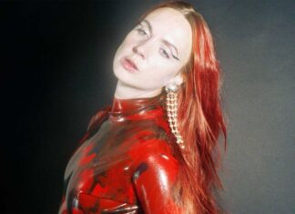 MØ: “There is great strength in being vulnerable” Mø