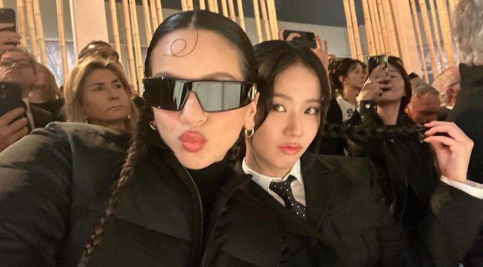 Rosalía and BLACKPINK’s Jisoo are Paris Fashion Week’s coolest new besties Rosalía and BLACKPINK’s Jisoo at Paris Fashion Week